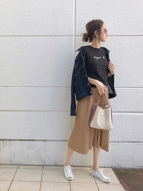 カジュアルな私服