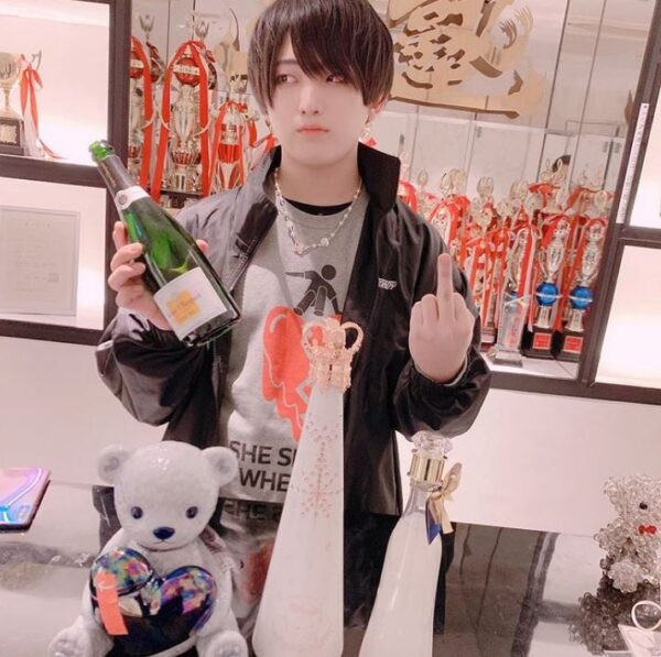 大阪男塾のナチュラルな髪型のホスト2